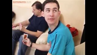 Zsuzsit a kreol tini pinát partiba nyomják