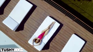 Tiffany Tatum a magyar izgató pornószínész spiné