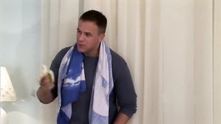 Orosz tini nőci és a kettő nyeles aszpirin