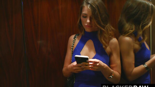 Adriana Chechik seggluka szétbaszva