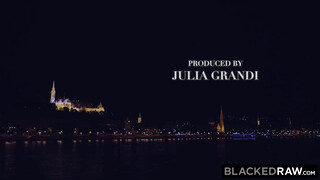 BlackedRaw - Emily Cutie kettő csoki kárót kap