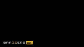 Brazzers - Whitney Wright segge megbaszva