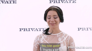 Private.com - Tiny Emily a kicsike mellű szépség