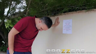 Brazzers - Nina Elle a kurva katona picsa