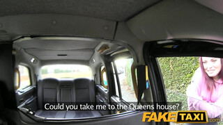 FakeTaxi cuki amcsi spiné engedi popóba is