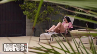 MOFOS - LaSirena69 a méretes cicis brazil hölgyemény