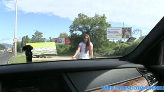 PublicAgent - Vanessa a szexy stoppos bige