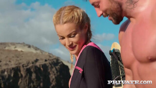 Private com - Cherry Kiss a szexy szörfös bige