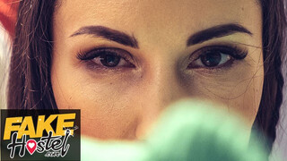 Fake Hostel HD - Lilu Moon a bombázó orosz csajszi