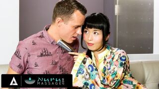 Marica Hase forró masszázsánál megtöri a hatalmas farka ügyfelétől